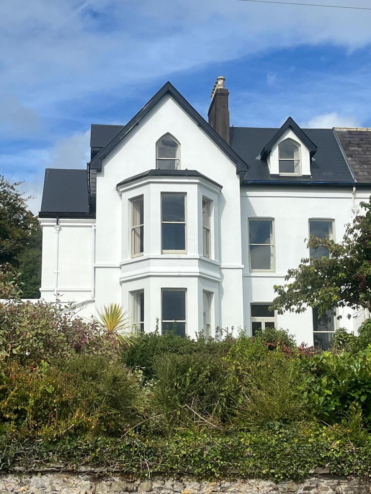 Lynwood House Bed & Breakfast Cobh Exterior photo
